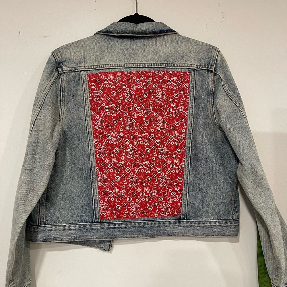 Jacket - Picture 3 of 7